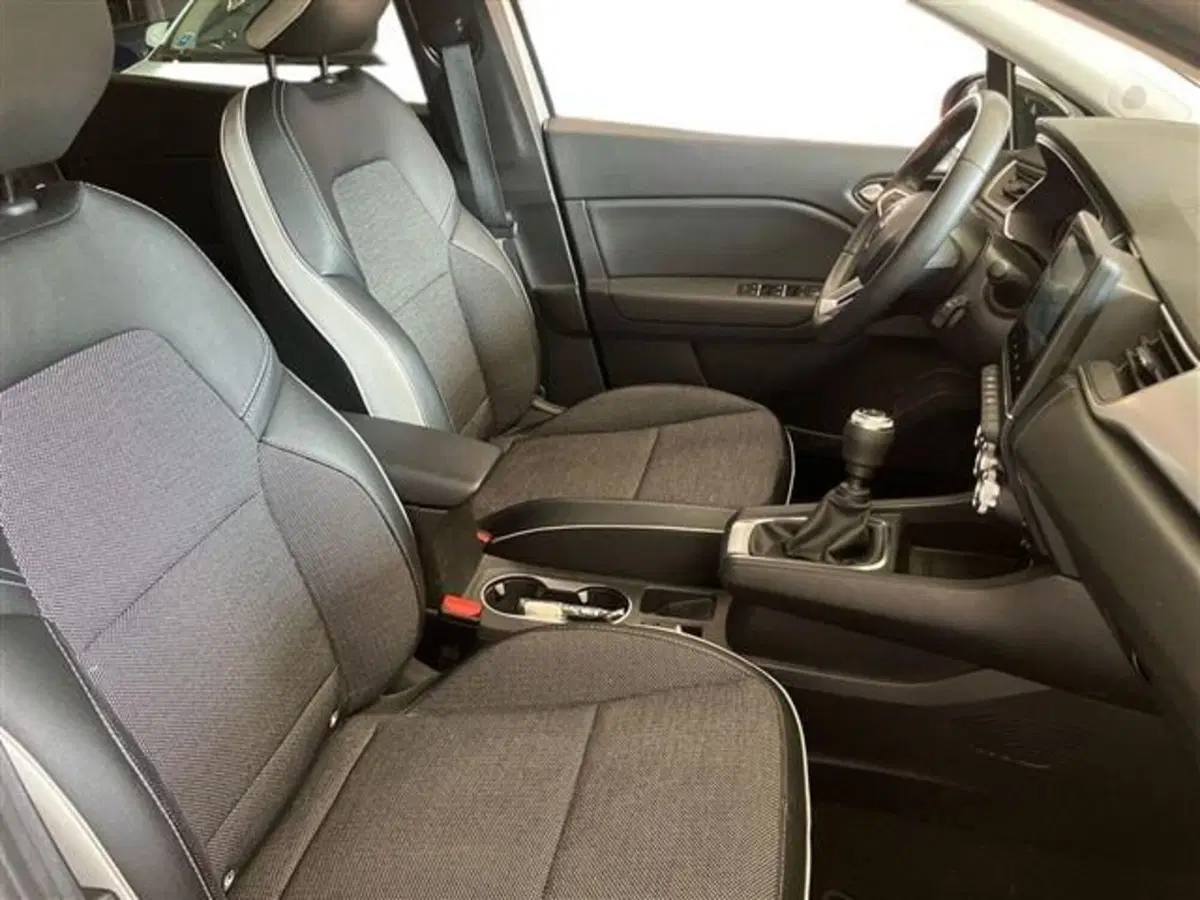 Renault Captur usata a Como (11)