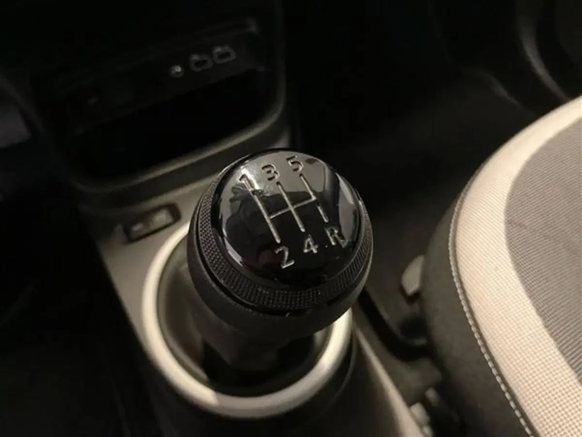 Renault Twingo usata a Como (20)
