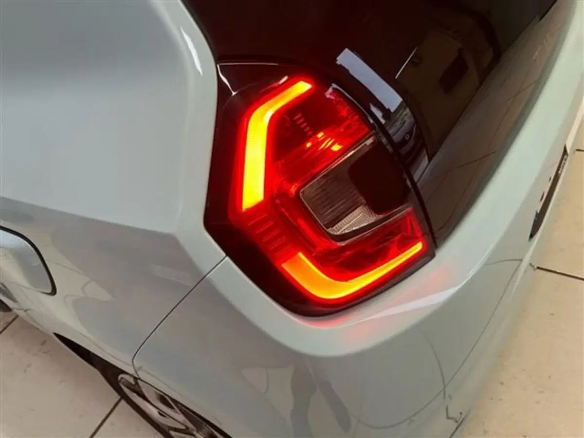 Renault Twingo usata a Como (7)