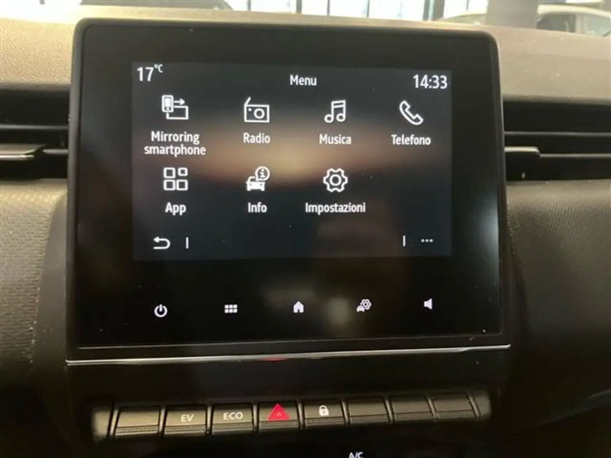 Renault Clio usata a Como (13)