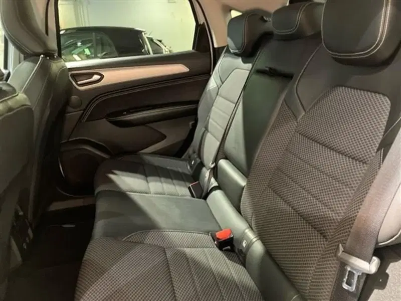 Renault Arkana usata a Como (12)