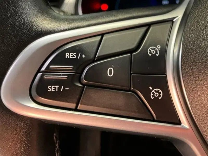Renault Arkana usata a Como (17)