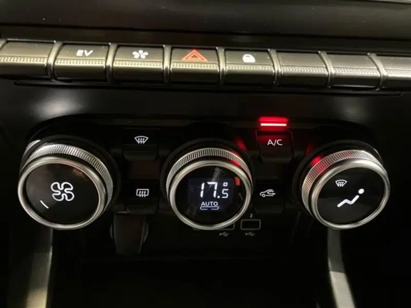 Renault Arkana usata a Como (19)