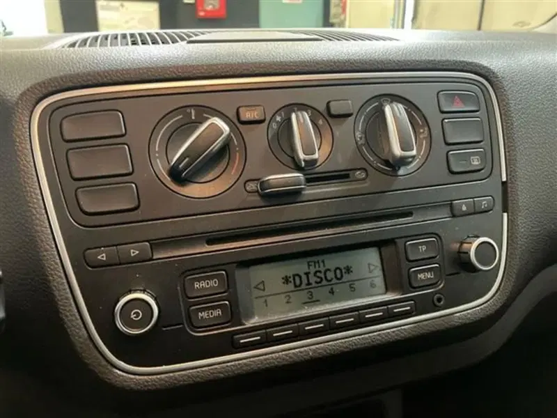 Skoda Citigo usata a Como (14)