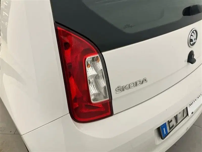 Skoda Citigo usata a Como (8)