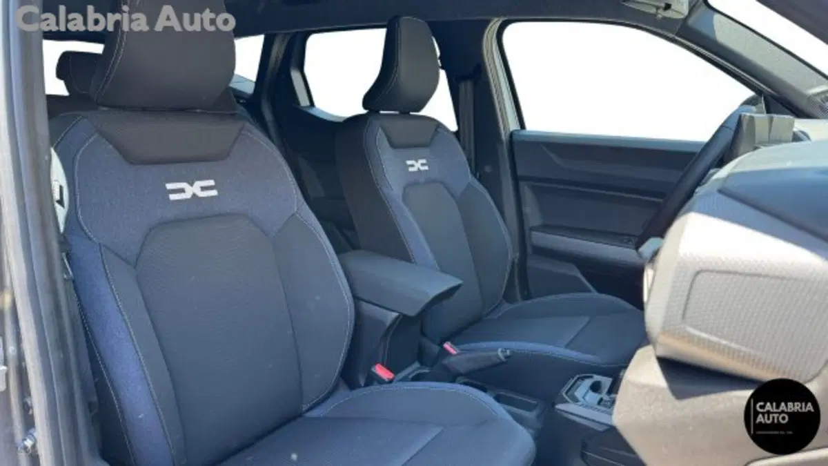 Dacia Duster nuova a Reggio Calabria (11)