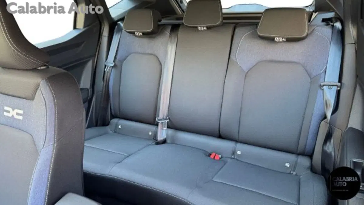 Dacia Duster nuova a Reggio Calabria (14)
