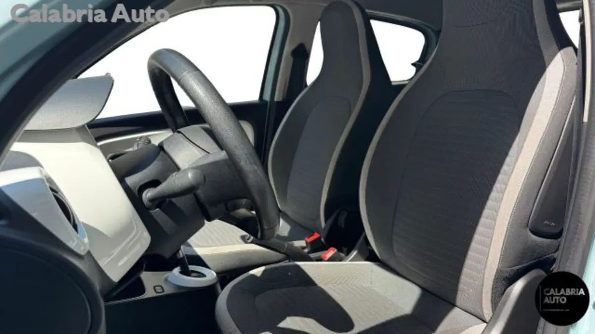 Renault Twingo usata a Reggio Calabria (11)