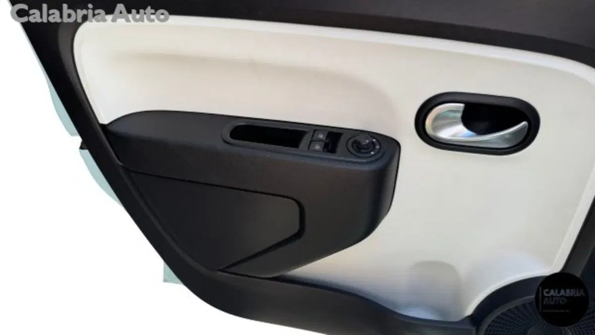 Renault Twingo usata a Reggio Calabria (20)