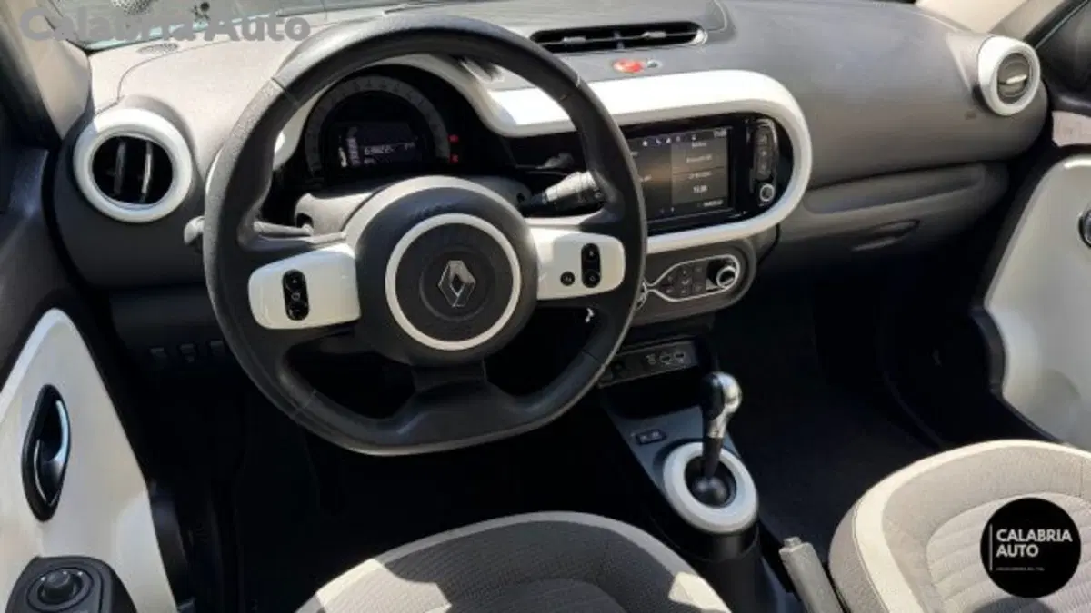 Renault Twingo usata a Reggio Calabria (7)