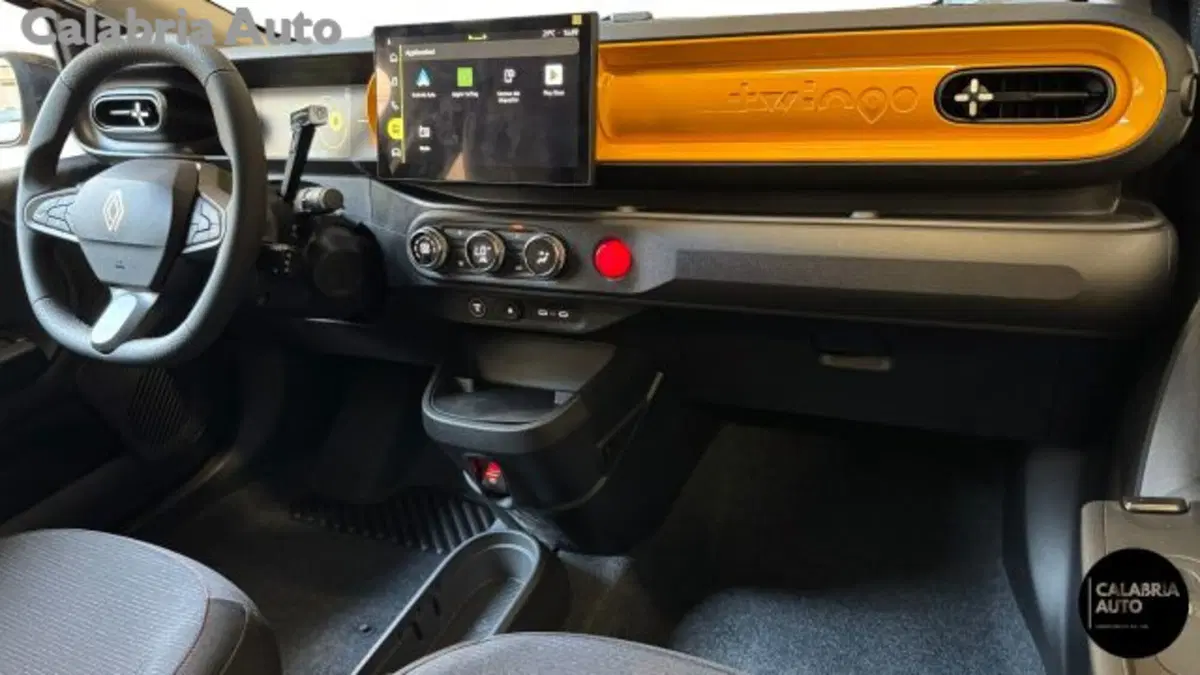 Renault Twingo nuova a Reggio Calabria (8)