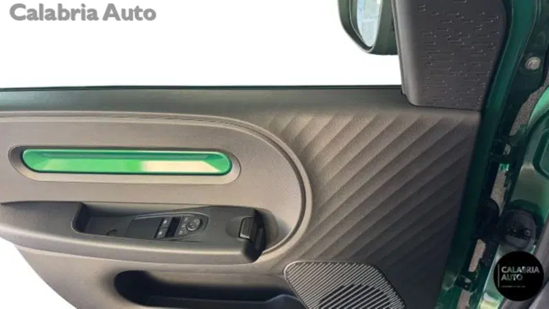 Renault Twingo nuova a Reggio Calabria (20)