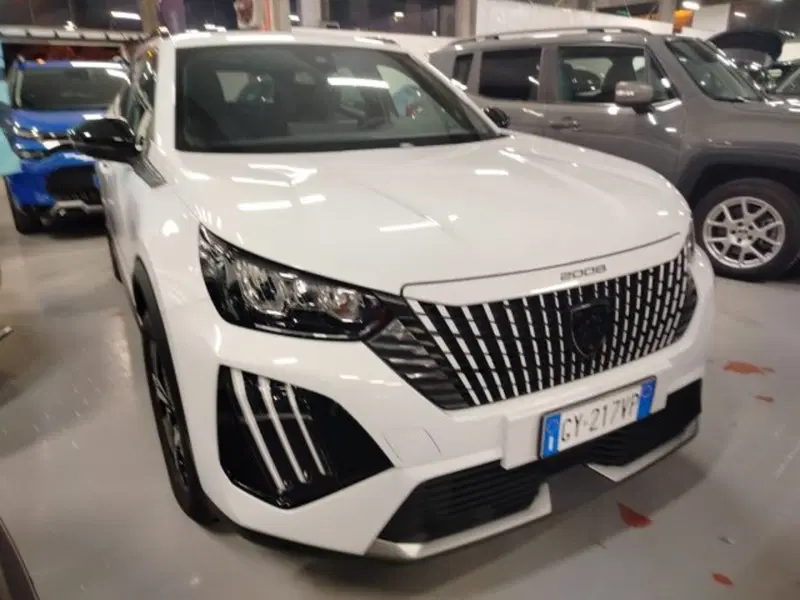 Peugeot 2008 usata a Forlì-Cesena