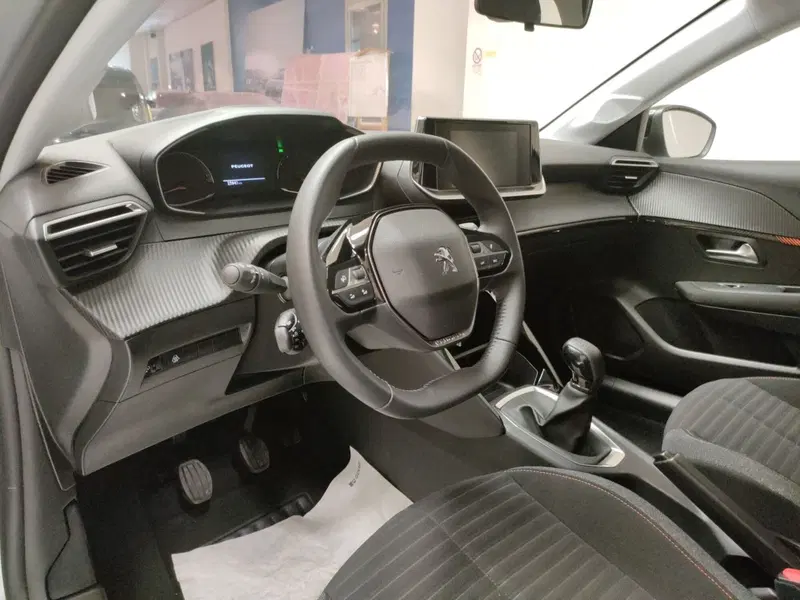 Peugeot 208 usata a Teramo (11)