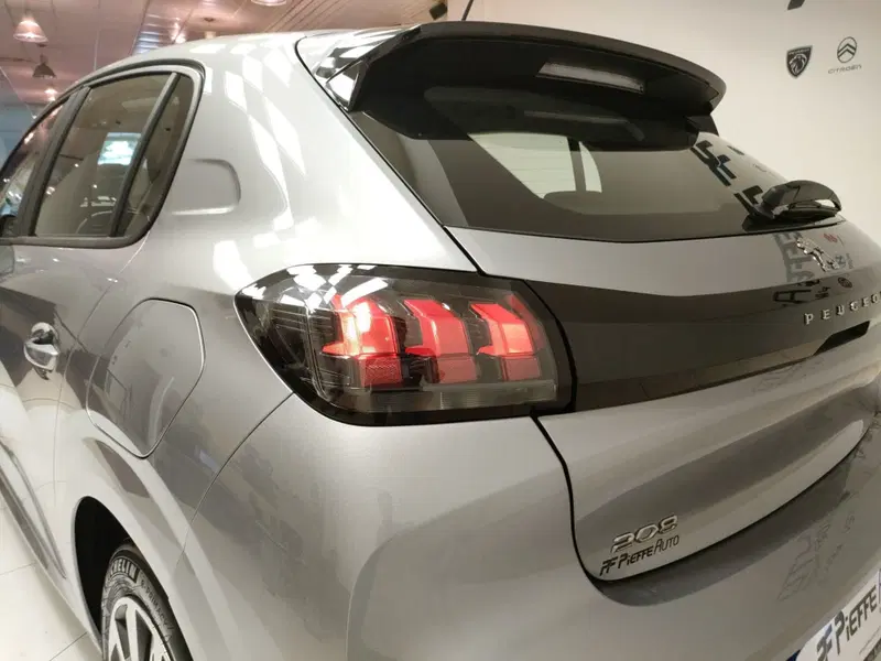 Peugeot 208 usata a Teramo (9)