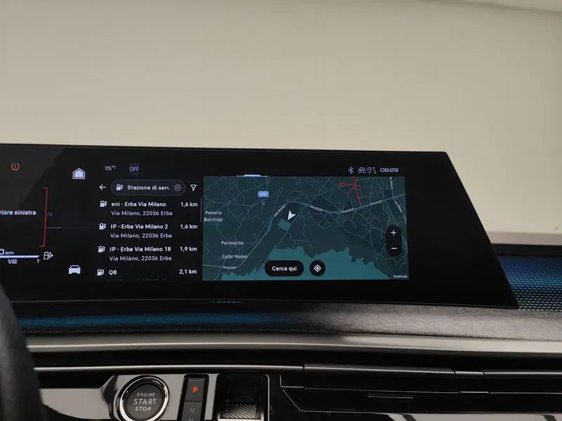 Peugeot 5008 usata a Como (11)