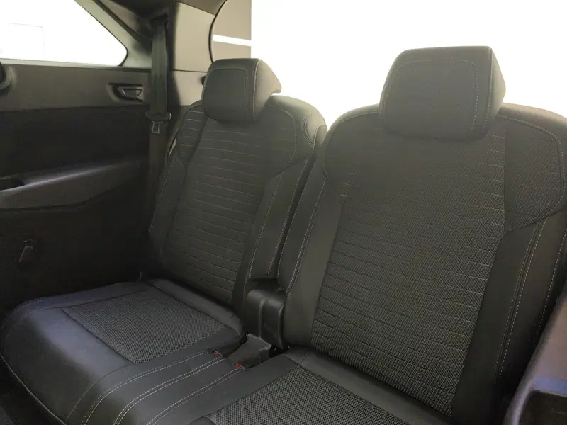 Peugeot 5008 usata a Como (14)