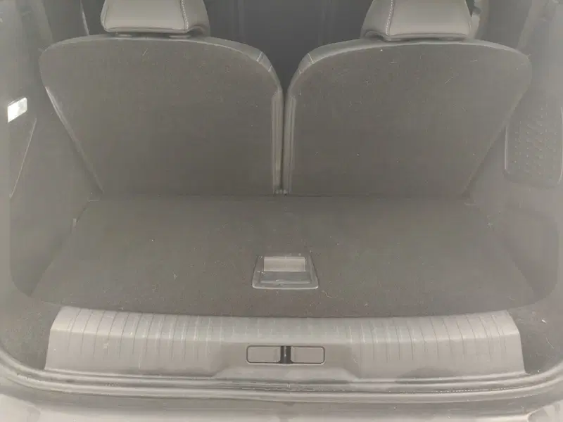 Peugeot 5008 usata a Como (20)