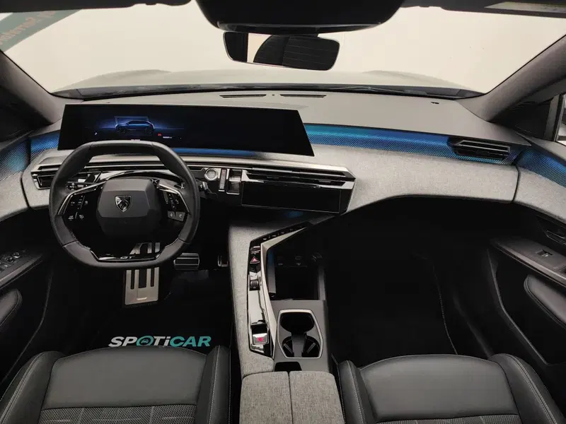 Peugeot 5008 usata a Como (7)