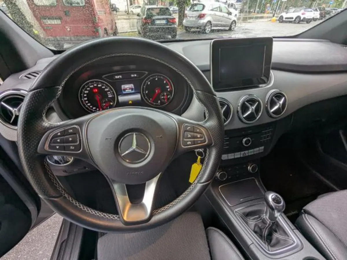 Mercedes-Benz Classe B usata a Parma (13)