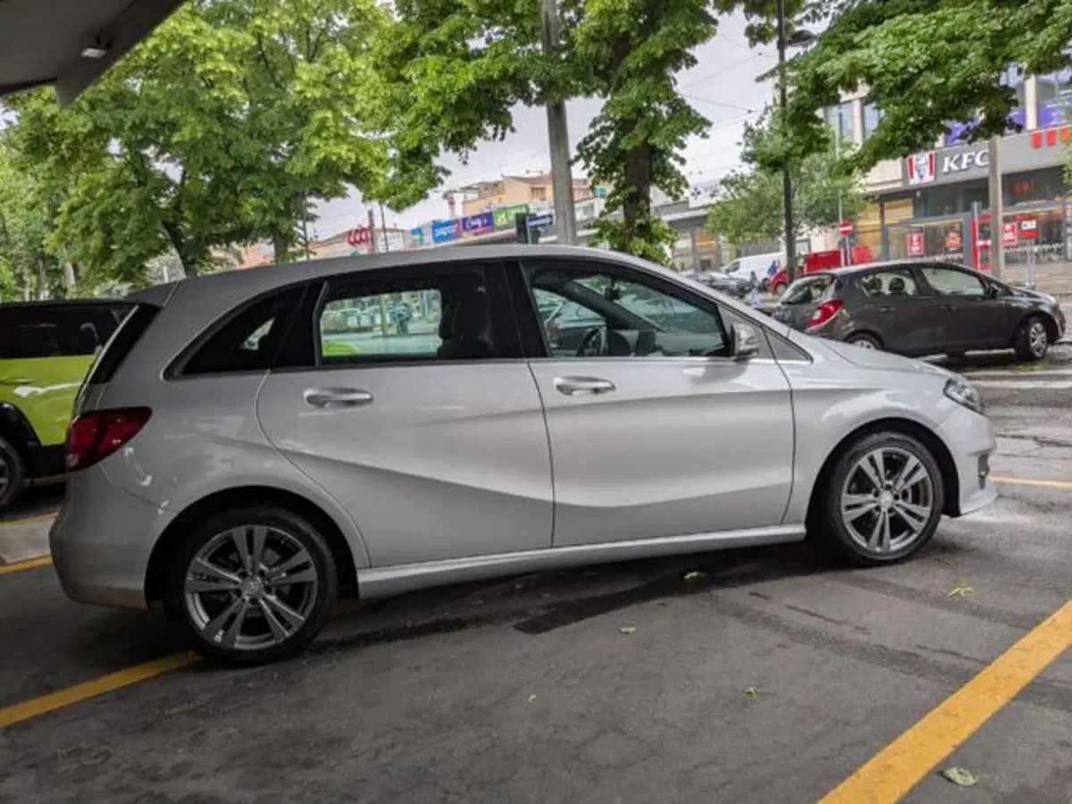Mercedes-Benz Classe B usata a Parma (8)