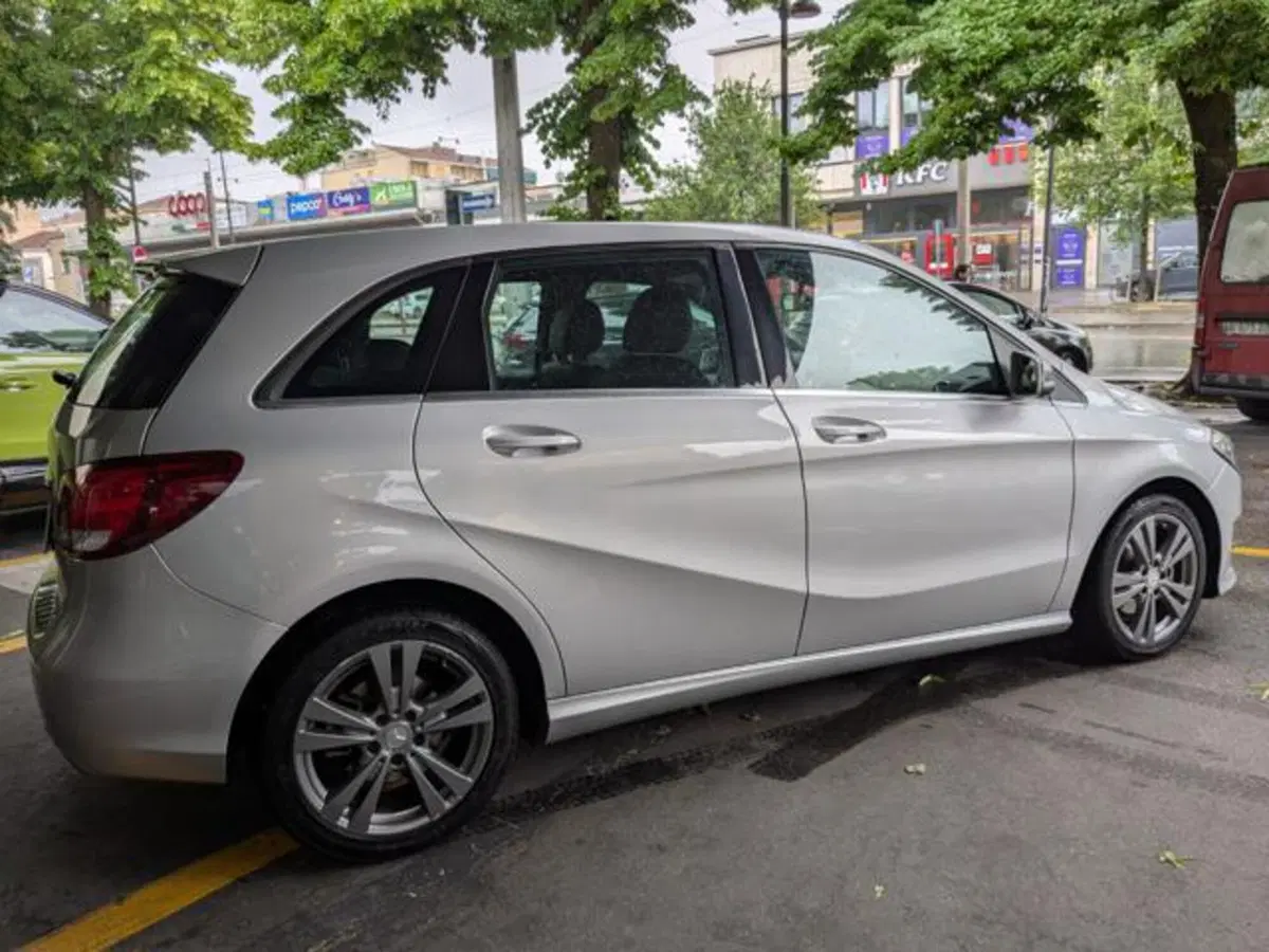 Mercedes-Benz Classe B usata a Parma (9)