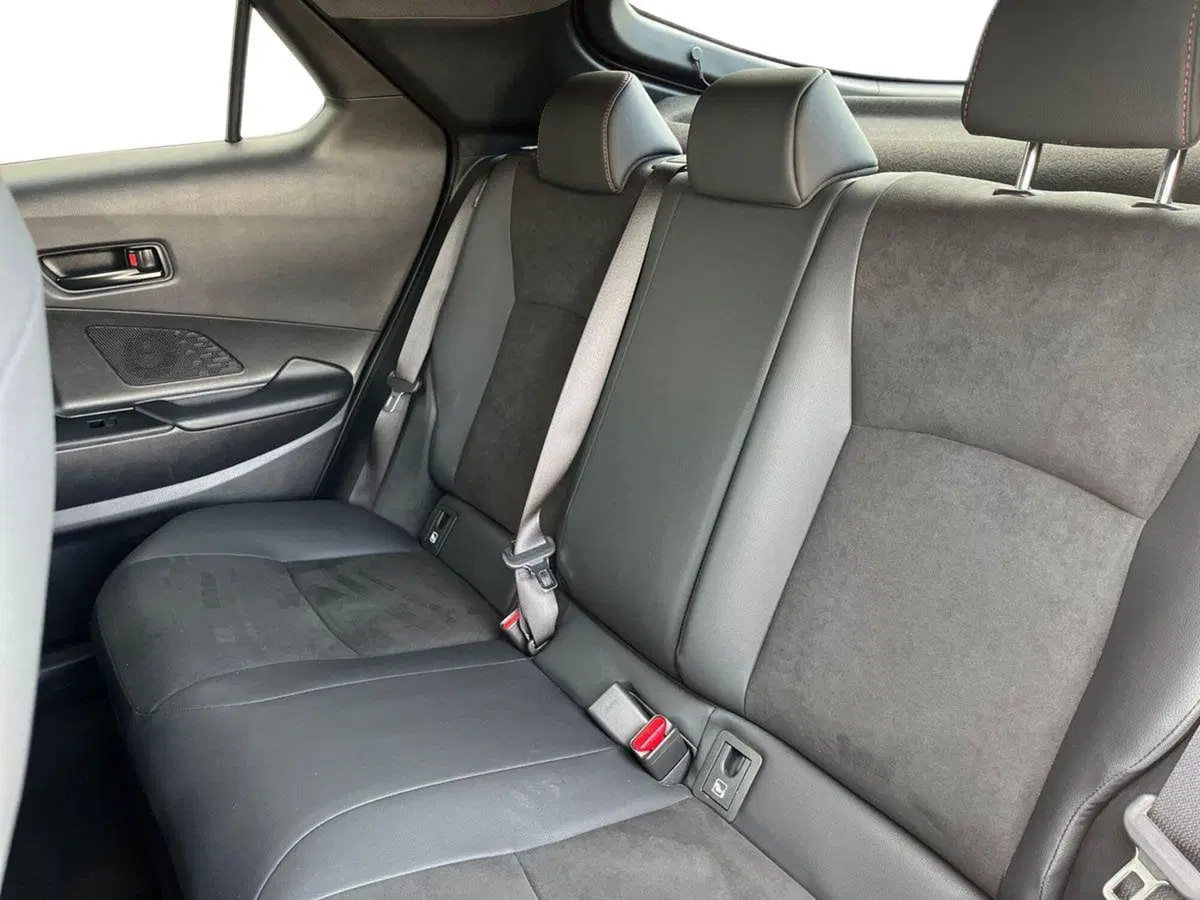 Toyota Toyota C-HR usata a Ragusa (11)