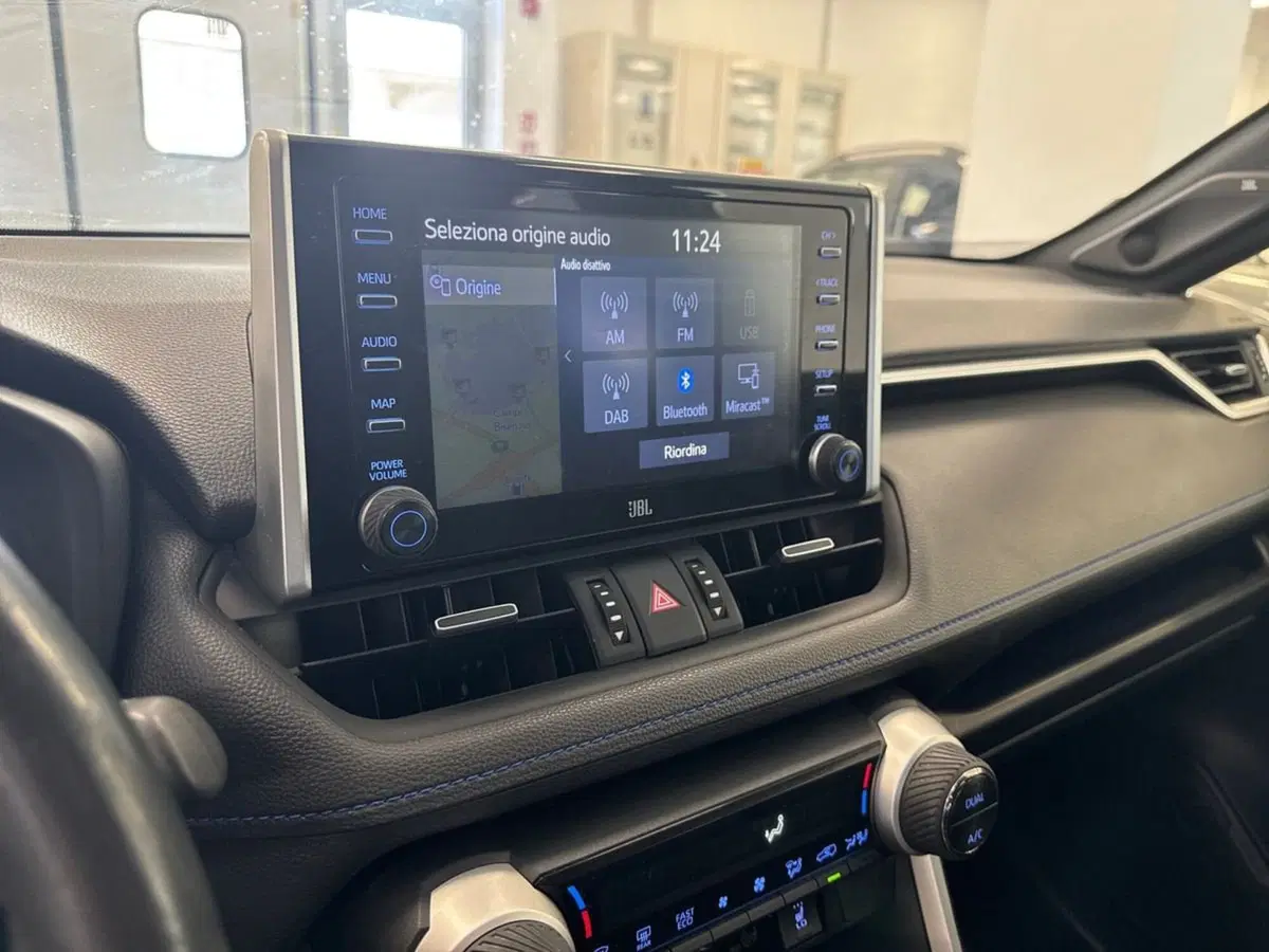Toyota Rav4 usata a Prato (11)