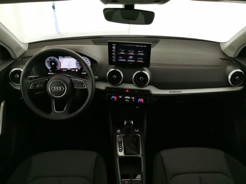 Audi Q2 usata a Chieti (8)