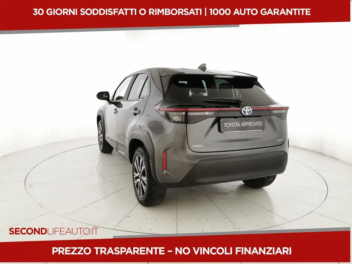 Toyota Yaris Cross usata a Chieti (8)