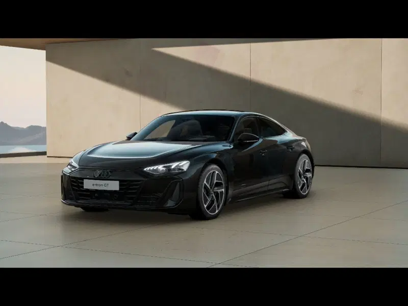 Audi e-Tron GT nuova a Livorno