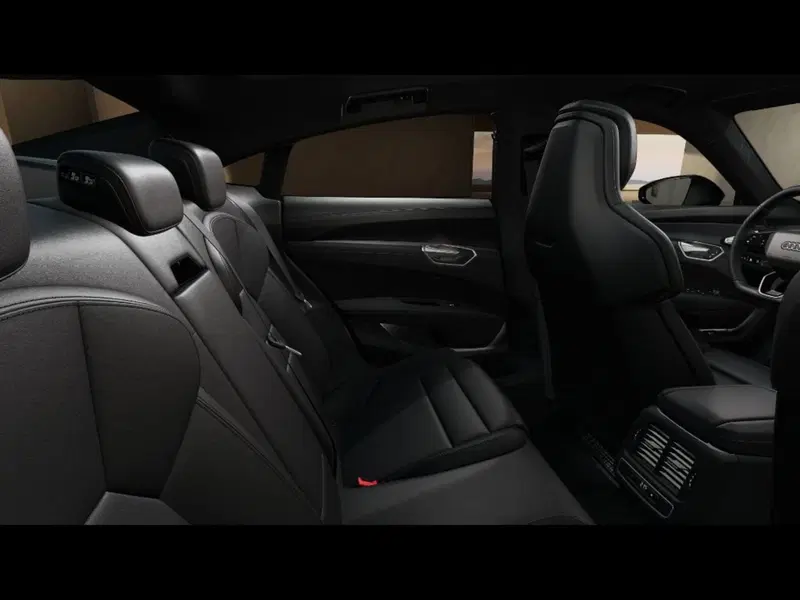 Audi e-Tron GT nuova a Livorno (10)