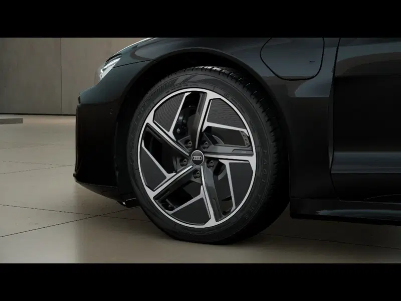 Audi e-Tron GT nuova a Livorno (6)