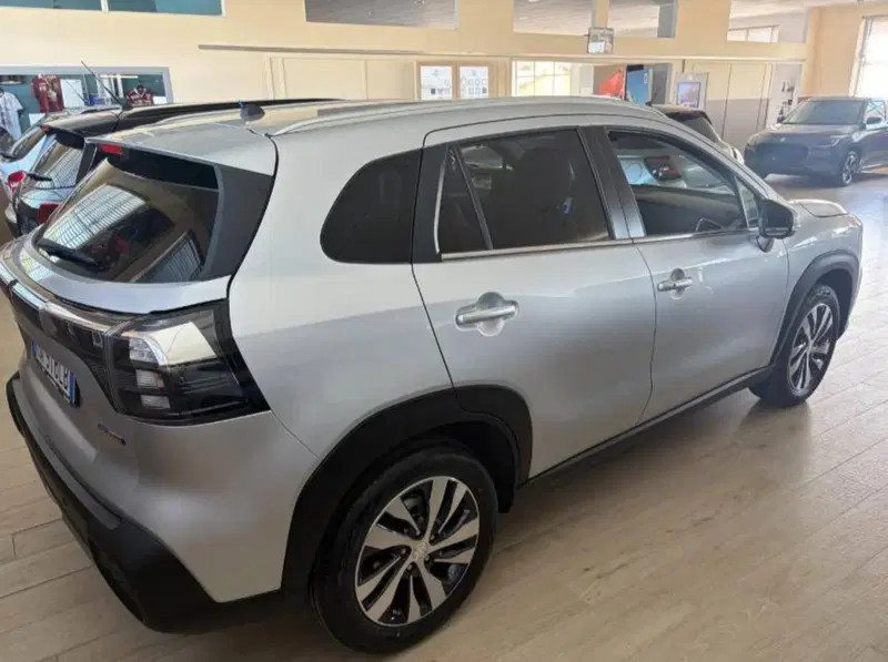 Suzuki S-Cross nuova a Alessandria (5)
