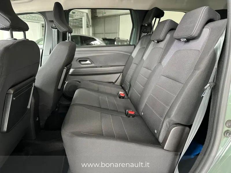 Dacia Jogger usata a Monza e Brianza (8)