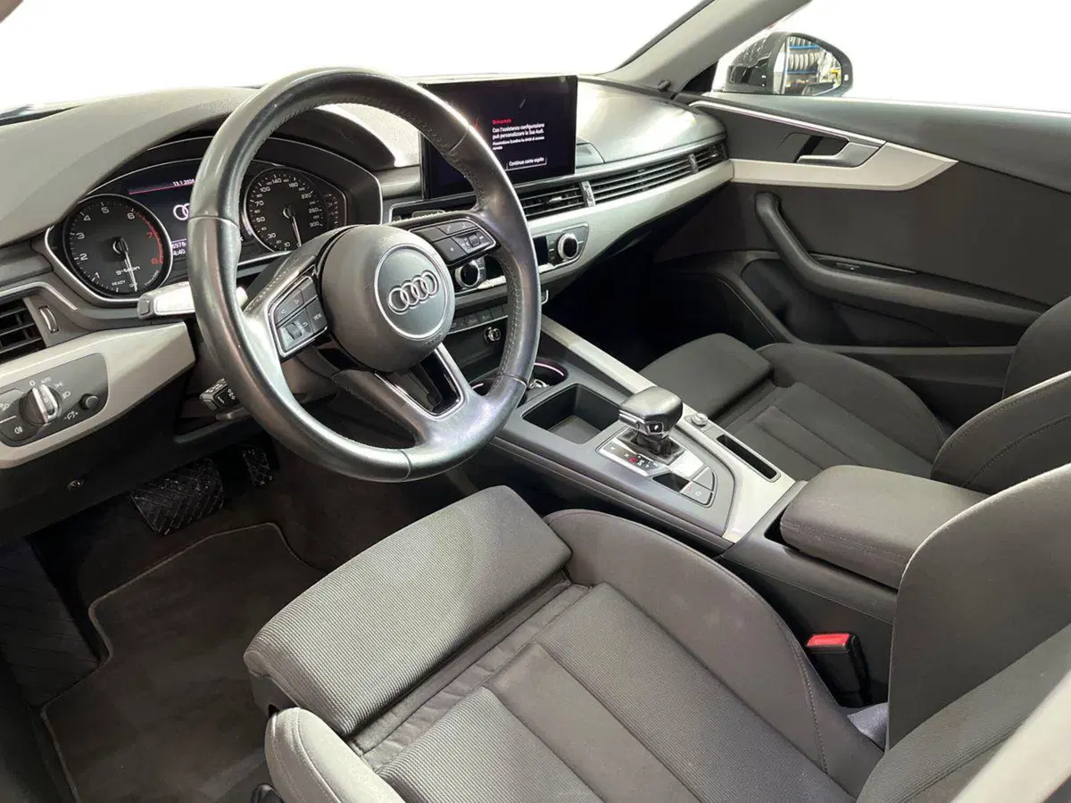 Audi A4 Avant usata a Lecce (10)