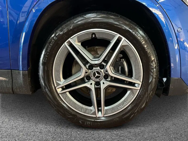 Mercedes-Benz GLA SUV usata a Bari (6)