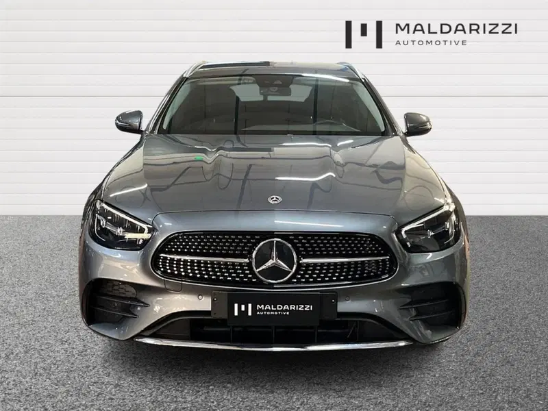Mercedes-Benz Classe E Station Wagon usata a Bari (2)