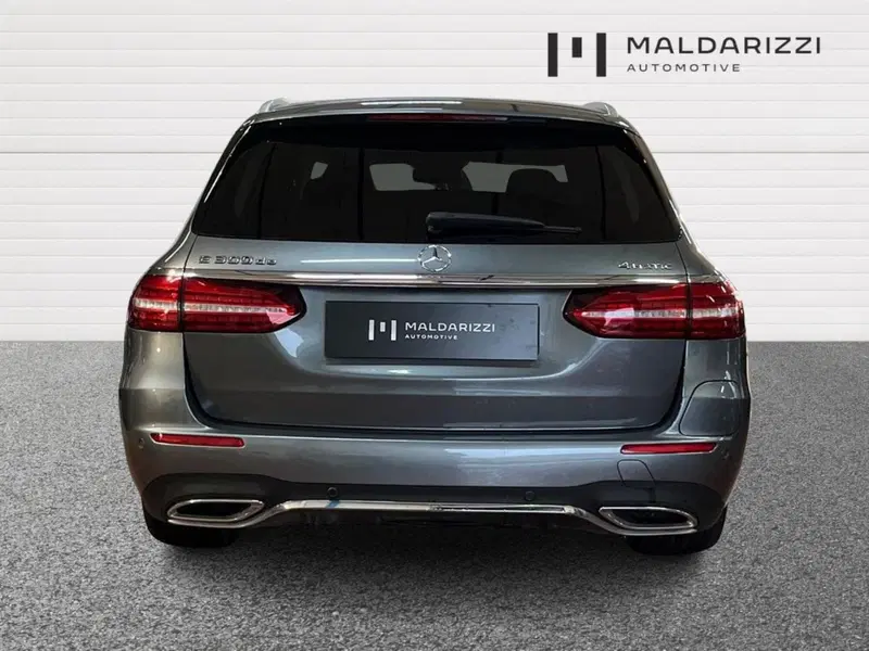 Mercedes-Benz Classe E Station Wagon usata a Bari (3)