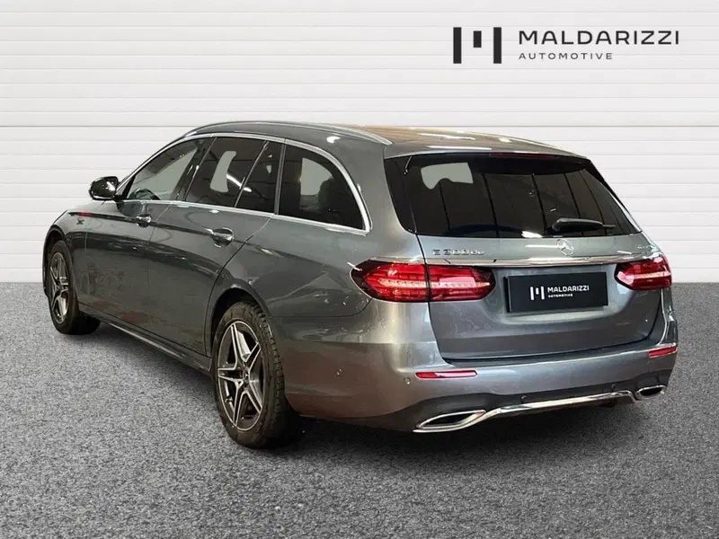 Mercedes-Benz Classe E Station Wagon usata a Bari (4)