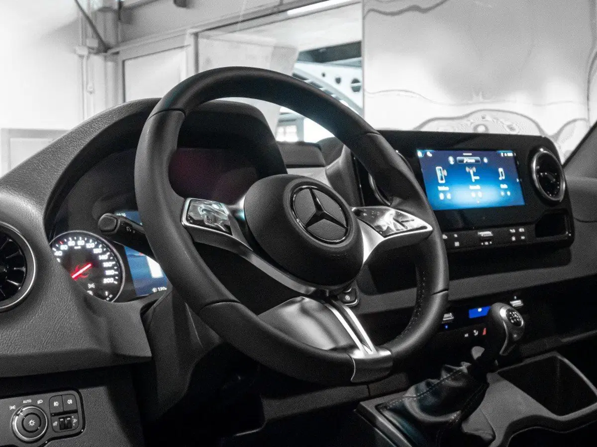 Mercedes-Benz Sprinter nuova a Ancona (11)