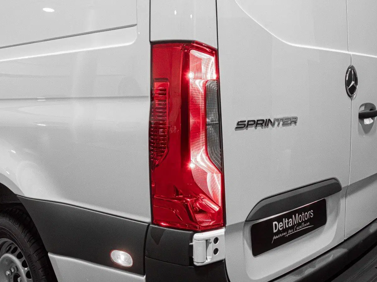 Mercedes-Benz Sprinter nuova a Ancona (8)