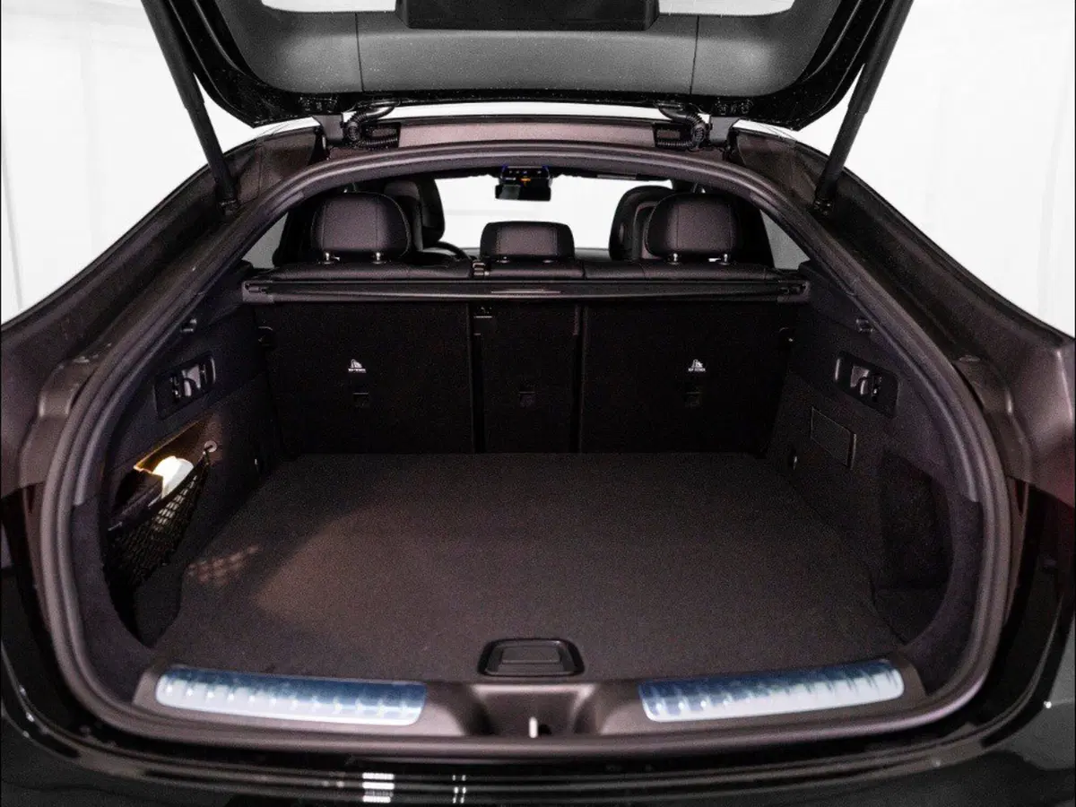 Mercedes-Benz GLC SUV nuova a Macerata (11)