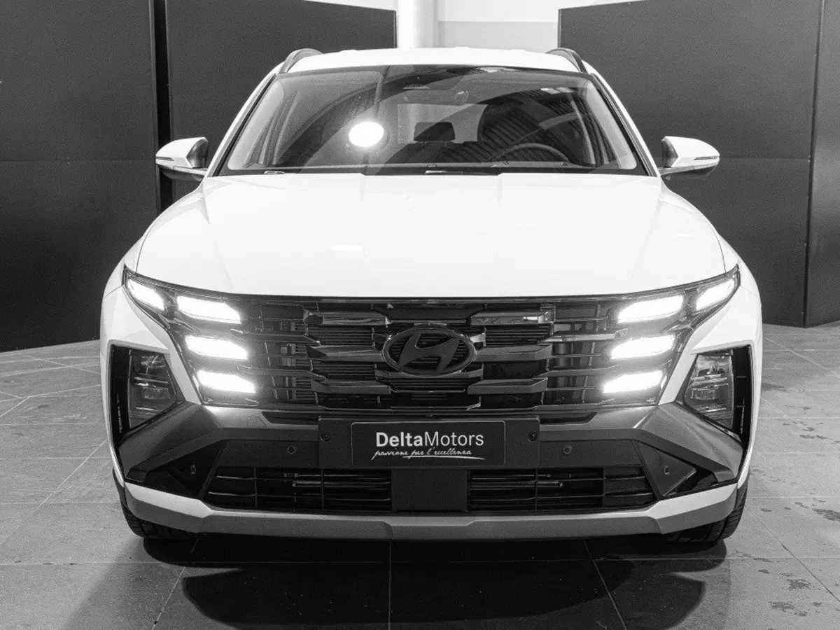 Hyundai Tucson nuova a Ancona (5)