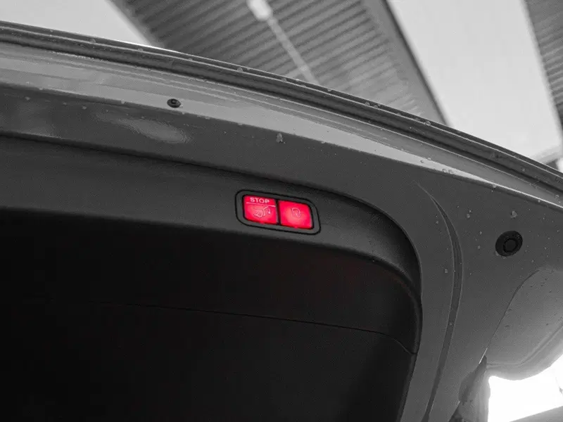 Mercedes-Benz GLB nuova a Ancona (11)