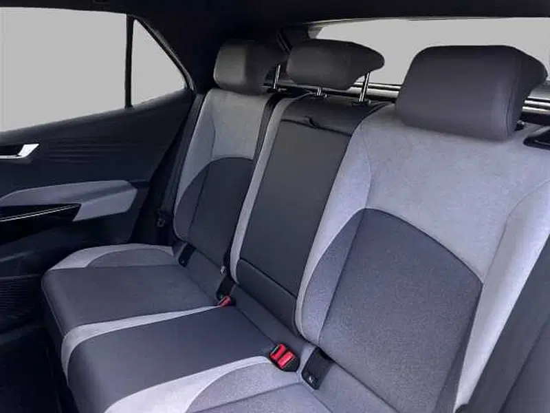 Volkswagen ID.3 usata a Roma (9)