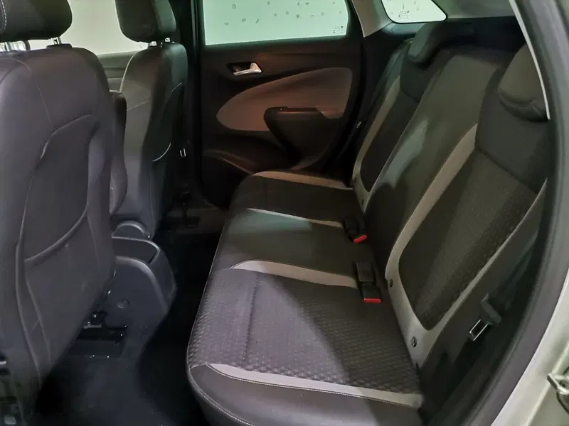 Opel Crossland X usata a Salerno (10)
