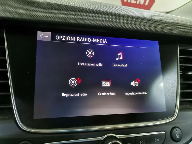 Opel Crossland X usata a Salerno (15)