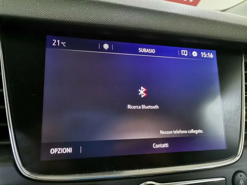 Opel Crossland X usata a Salerno (17)