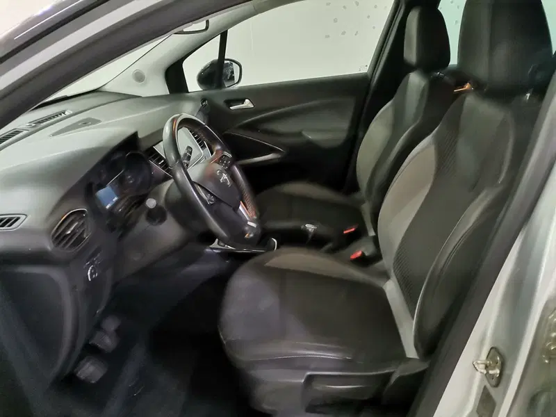 Opel Crossland X usata a Salerno (9)